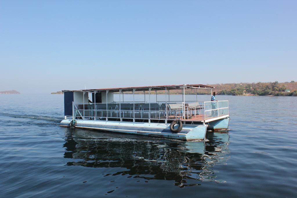 Lake Safari Lodge Siavonga Ngoại thất bức ảnh