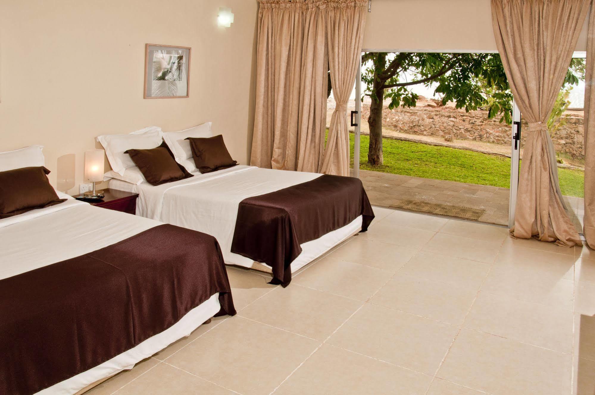 Lake Safari Lodge Siavonga Ngoại thất bức ảnh